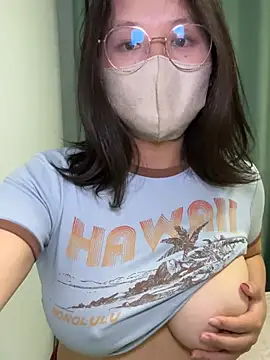 namino_91 Adlı Modelin Canlı XXX Sohbeti