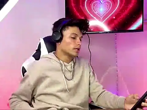 AlexxxGod live XXX chat