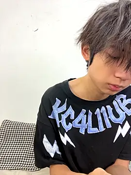 -OvO- Live XXX-Chat