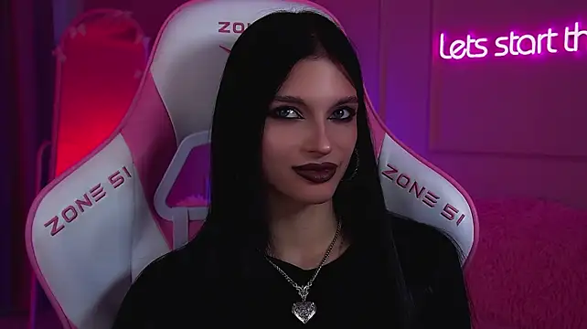 BeverlyMost's Live XXX Chat