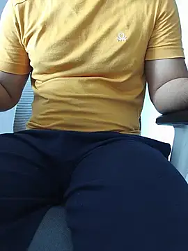8inch_hunk19's Live XXX Chat