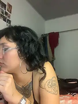 Онлайн чат XXX lovemaryjane444_