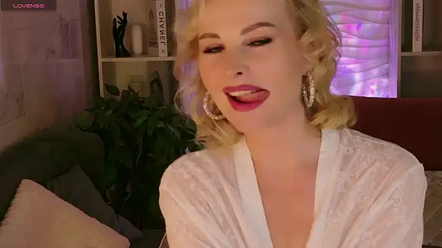 Sandra_KindのライブXXXチャット