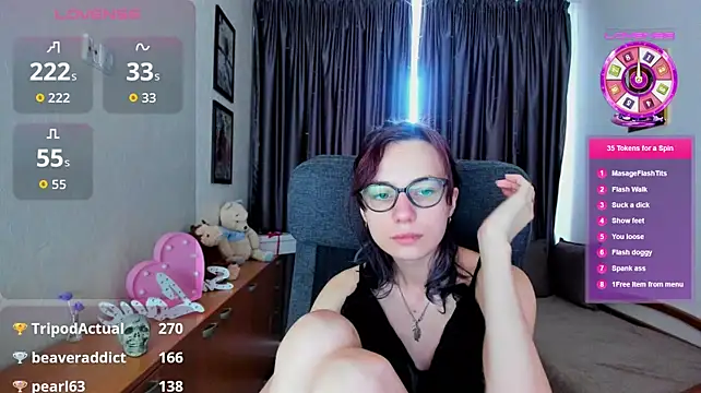 MiniLysii live XXX chat