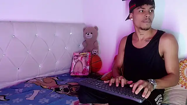 Angel_foxc13's Live XXX Chat