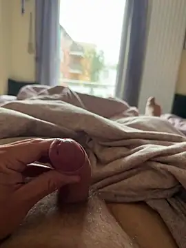 Leon42xxx webcam show