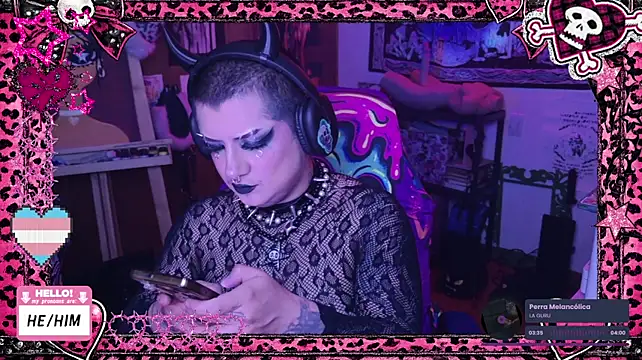 צ'אט XXX בשידור חי של masterkevinftm