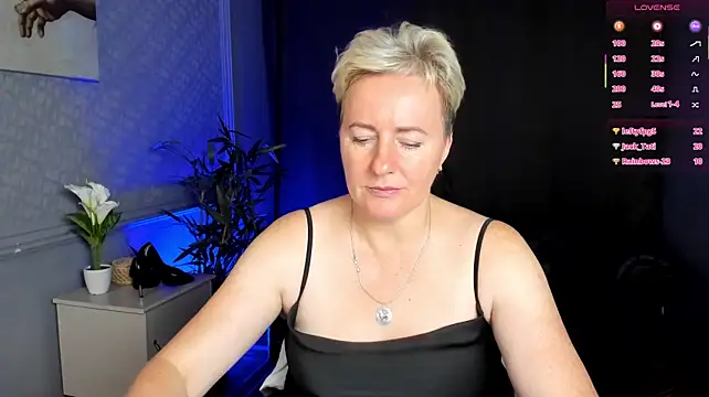 Nika_Smit's Live XXX Chat