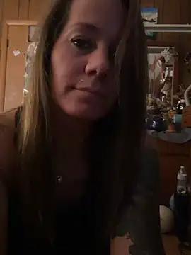 callmefunn Show in webcam