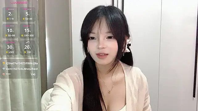 Xiaoya-779's Live XXX Chat