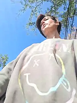 Wild_Witch 现场XXX聊天