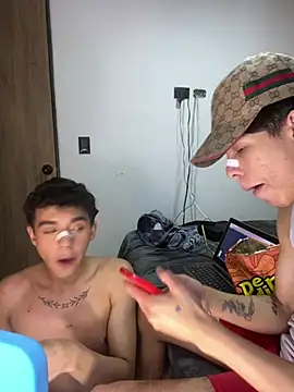 Moises_yoskingg Webcam show