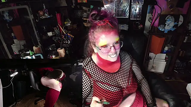 Sinstresshemlock's Live XXX Chat