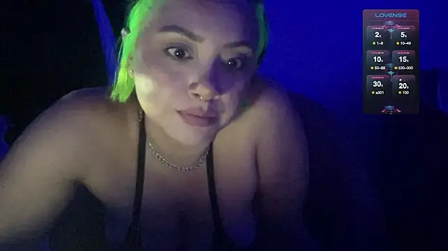 GreenTeaFae's Live XXX Chat