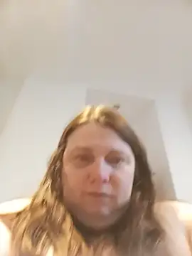 HotHornyEmmaX's Live XXX Chat