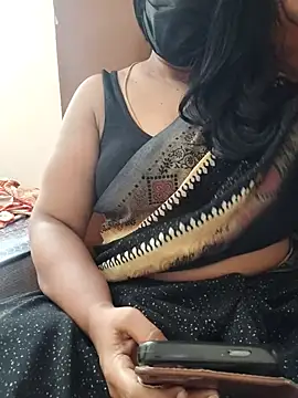 XXX chat uživo modela tamilammu1431
