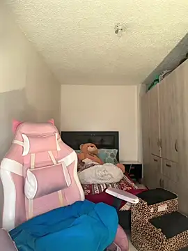 cami_ortiz__'s Live XXX Chat