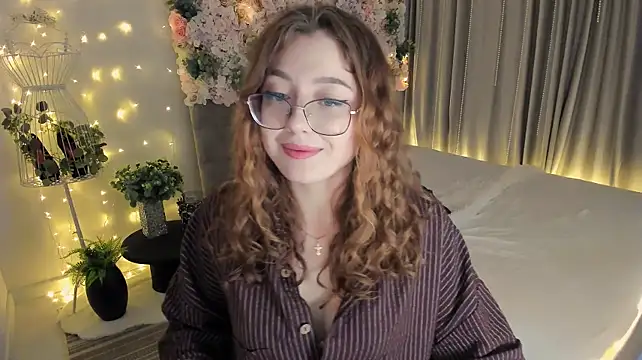 SereneFlame's Live XXX Chat