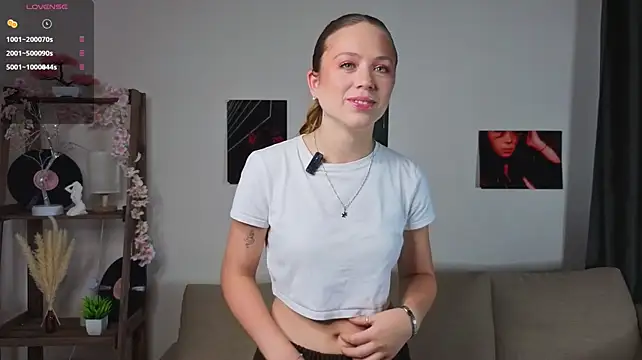 NicolleDraffen's Live XXX Chat
