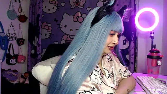 lussyevans24's Live XXX Chat