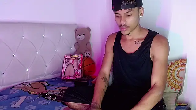 Angel_foxc13 – Naživo XXX chat