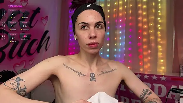 Czat XXX na żywo – NattyFierros