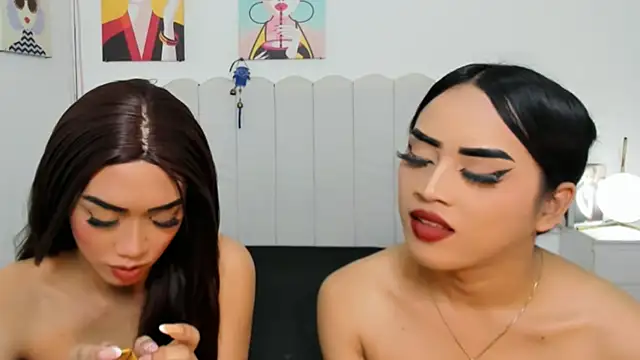 Chat +18 de MirandaSterling ao vivo