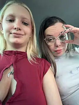 Czat XXX na żywo – Elfi_InPublic