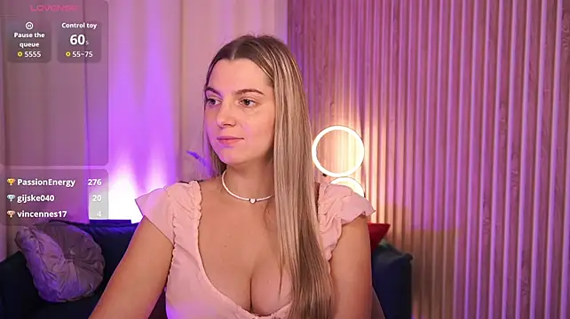 Chat XXX en directo de LucreciaStorm