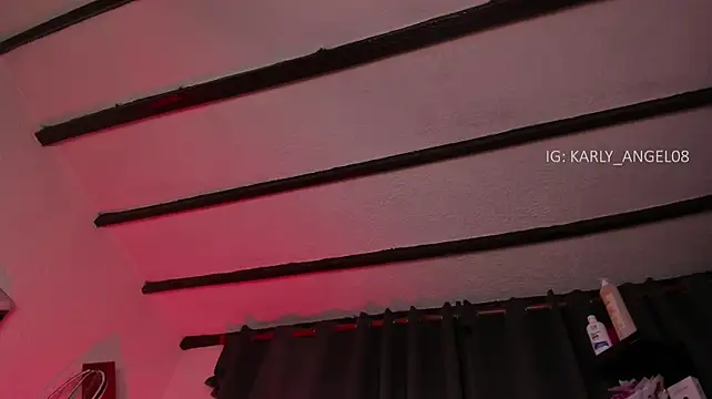 karly_angeel's Live XXX Chat