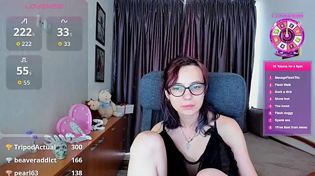MiniLysii's Live XXX Chat