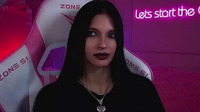 BeverlyMost's Live XXX Chat
