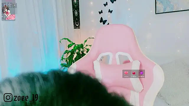 cuteezoe's Live XXX Chat