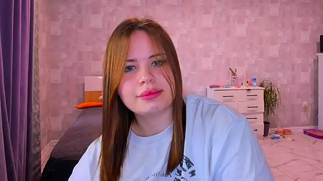 צ'אט XXX בשידור חי של AngelinaRena