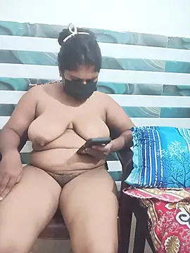 Riya_Bhabhi66's Live XXX Chat