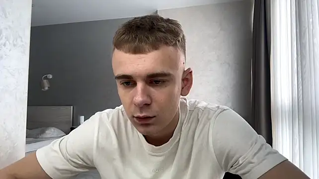 SoloFury Live XXX-chat