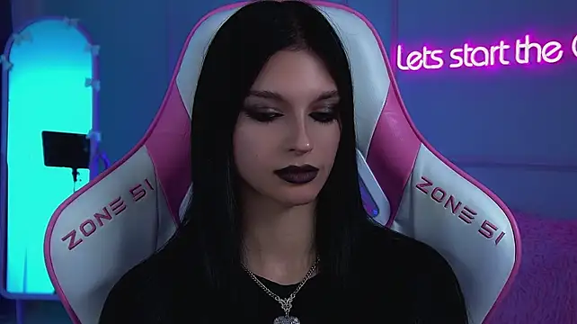 BeverlyMost Live XXX-chat