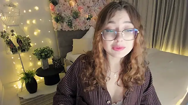 SereneFlame's Live XXX Chat