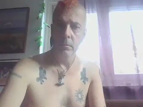 SHARPSkinhead Live XXX-chat