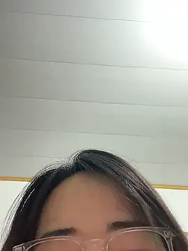 Chat +18 de Babybooo01_ ao vivo