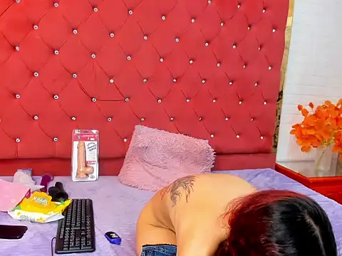 Melaniefire_ Chat XXX live
