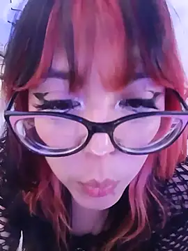XXX chat uživo modela EllieNeptune_