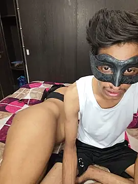 OopsNaughty's Live XXX Chat