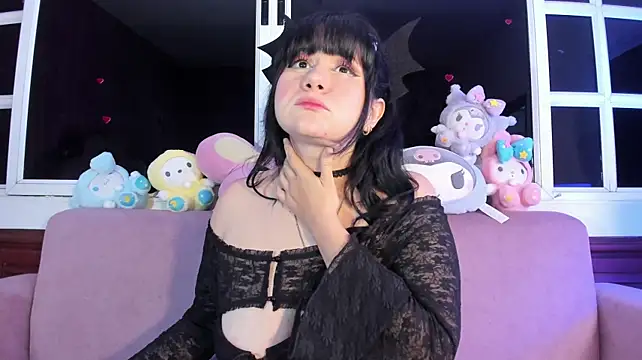 harimoon1 Adlı Modelin Canlı XXX Sohbeti