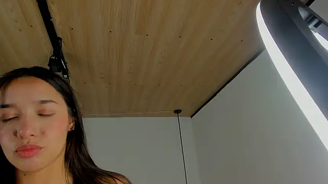 Emily__parker__ Live XXX Chat