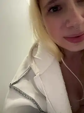 Chatroom XXX en direct de michelle_lovique