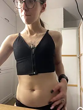 XXX chat uživo modela MartiniiSelenna