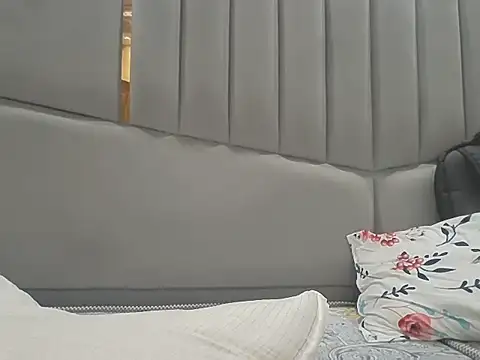 boyplay1000 Adlı Modelin Canlı XXX Sohbeti