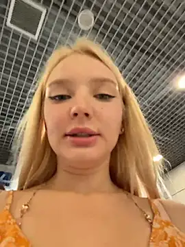 AmmyInPublic Live XXX-Chat
