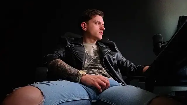 XXX chat uživo modela FelixStarkk